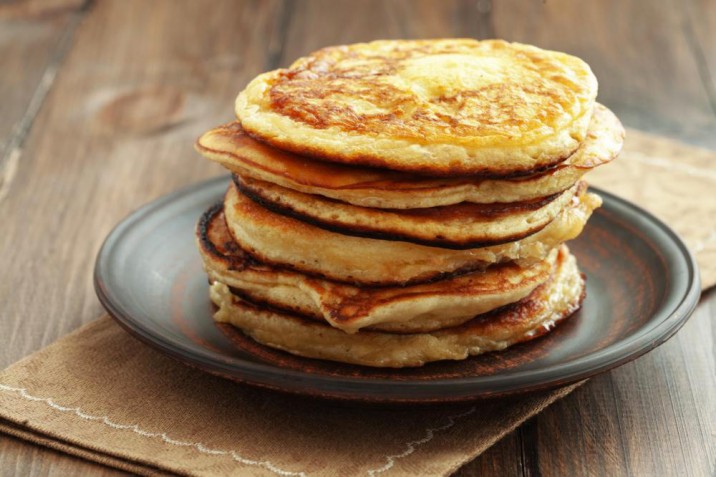 2 recettes de pancakes protéinés avec et sans whey